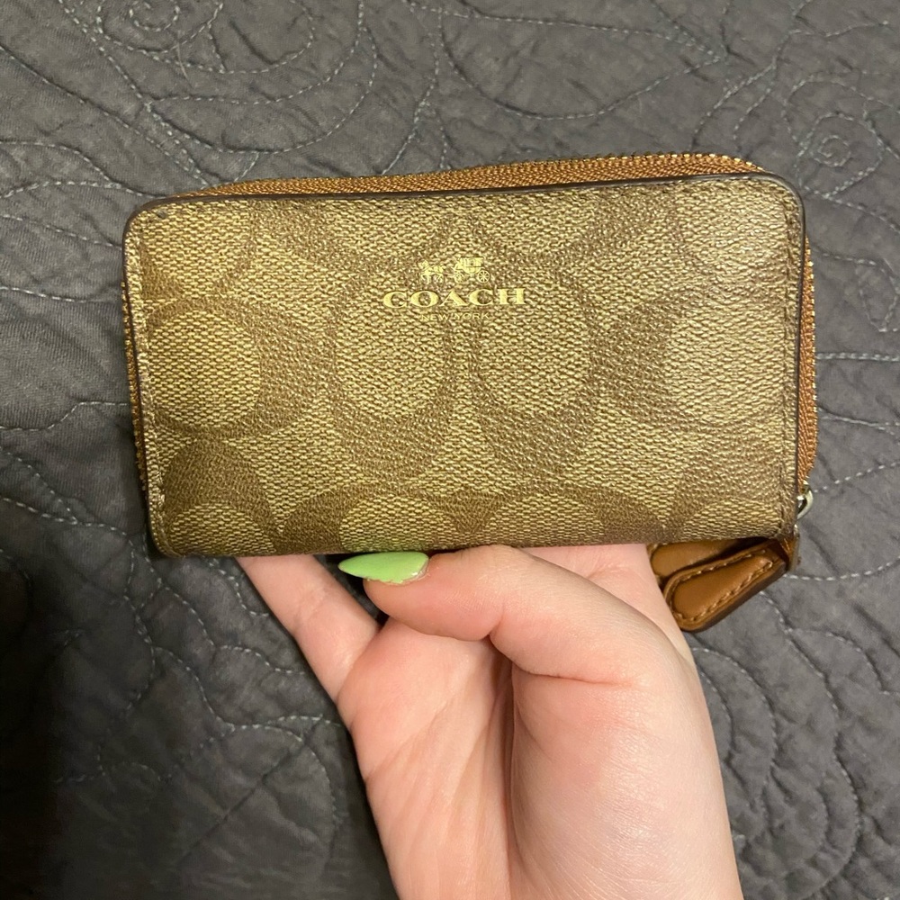 Coach Billfold/ Wallet